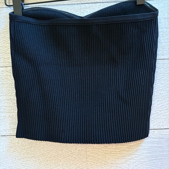 Aritzia Babaton Sculpt Knit Sweetheart Ribbed Tube Top in Black – Size XS - Picture 13 of 16